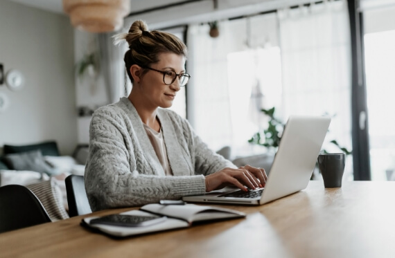 Achieve Success with LCU's Supportive Online Learning and Responsive Tech Support Illustration - Achieve Success with LCU's Supportive Online Learning and Responsive Tech Support