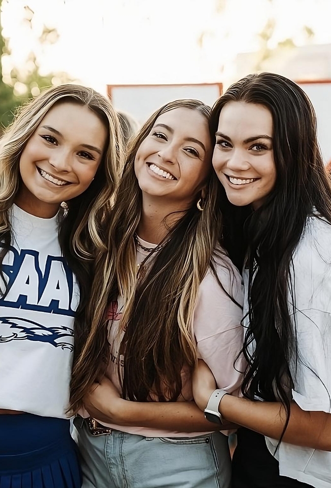 Achieve Career Growth with LCU’s Flexible Degree Programs Illustration - Achieve Career Growth with LCU’s Flexible Degree Programs